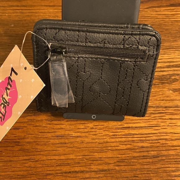 Betsey Johnson Heart Print Bi-Fold Wallet - Picture 2 of 6